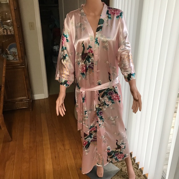 SOLD! Women's Kimono Robe Pink Floral Peacock & Floral Motif Satin Pockets Large - Picture 8 of 9
